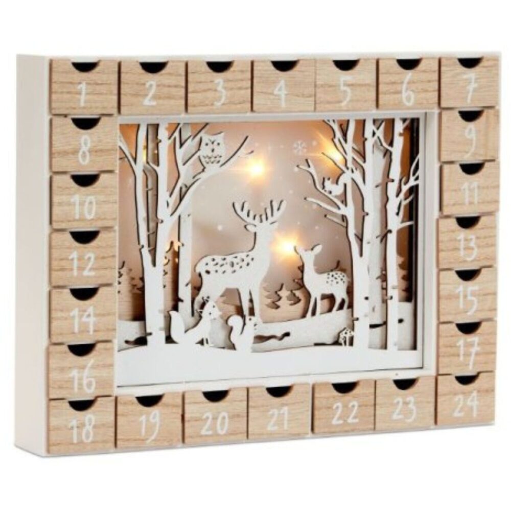 Traditional Wooden Advent Calendar with Woodland Animals Winter Scene 4