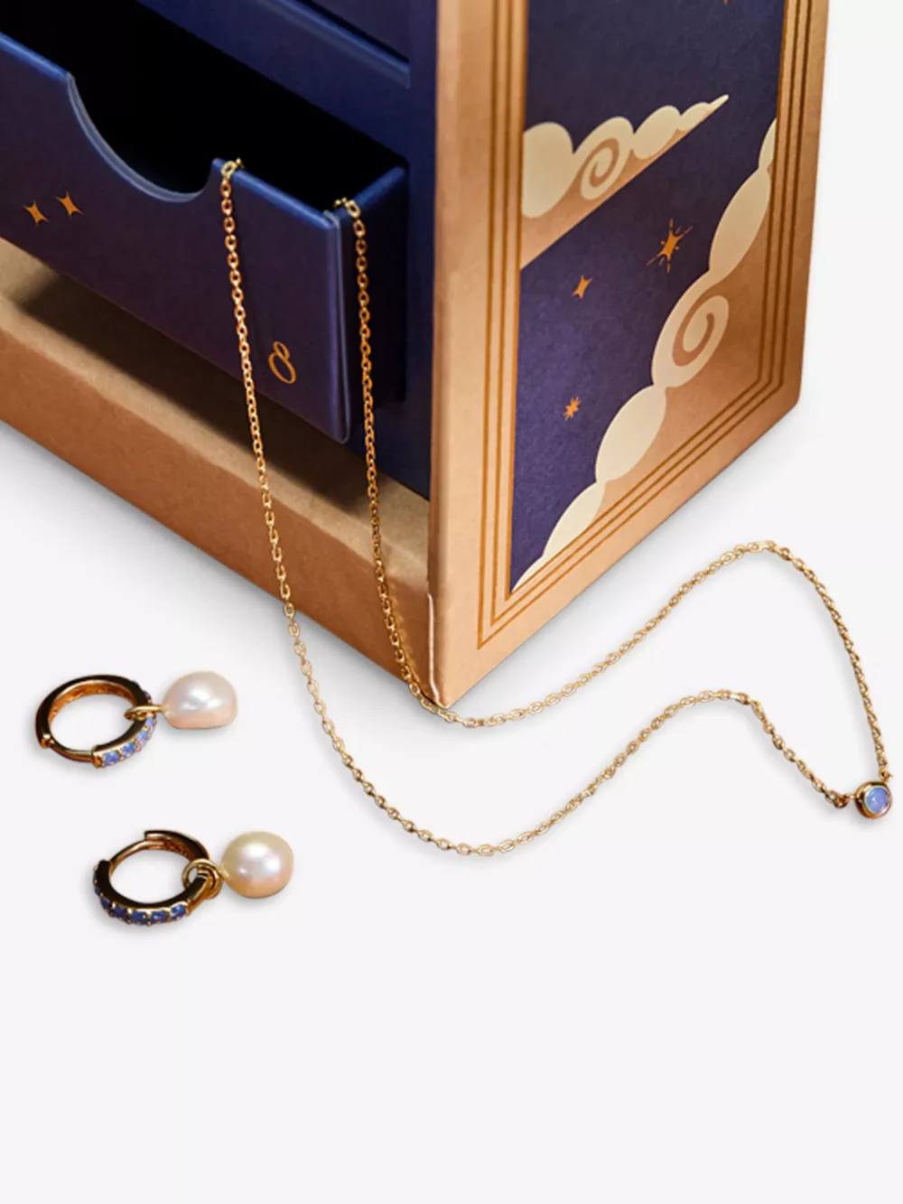 Astrid & Miyu 12-Day Sterling Silver Jewellery Advent Calendar - Image 10